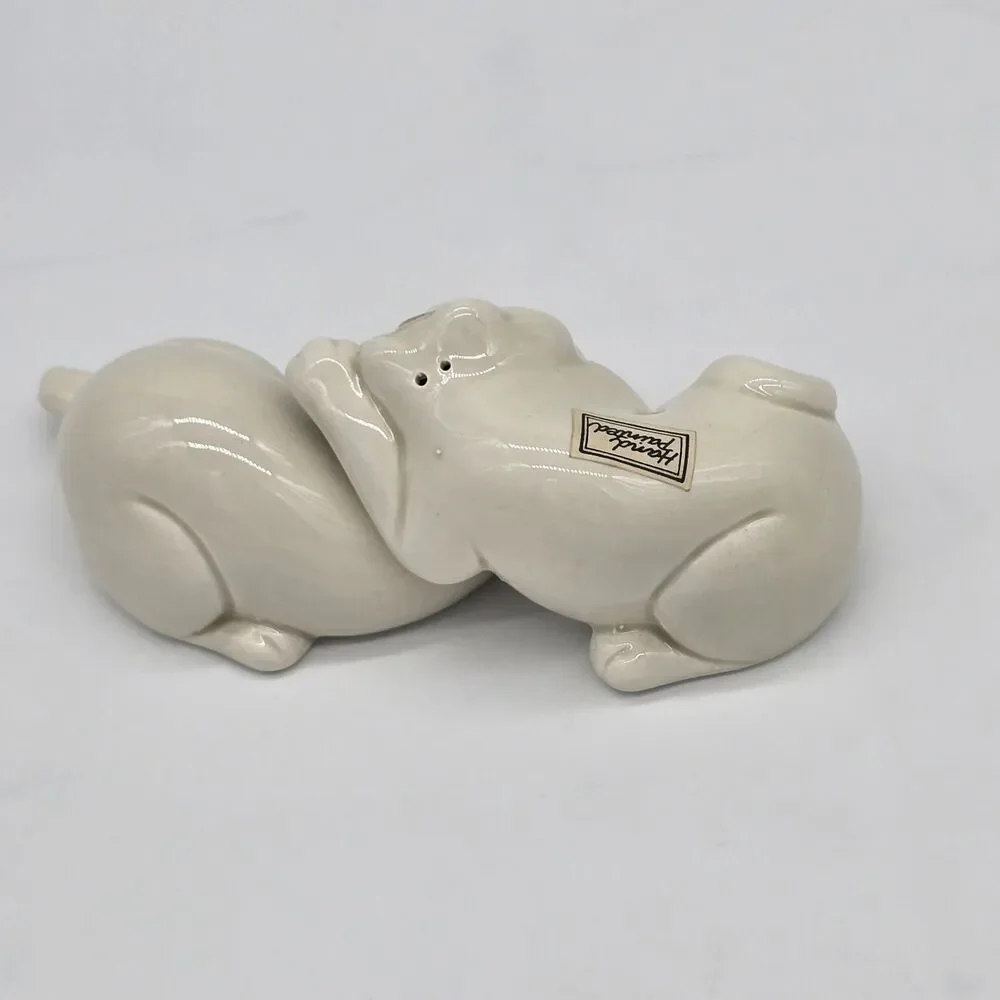 Vintage Fitz and Floyd Cat Nap Salt and Pepper Shakers Cats Kitties